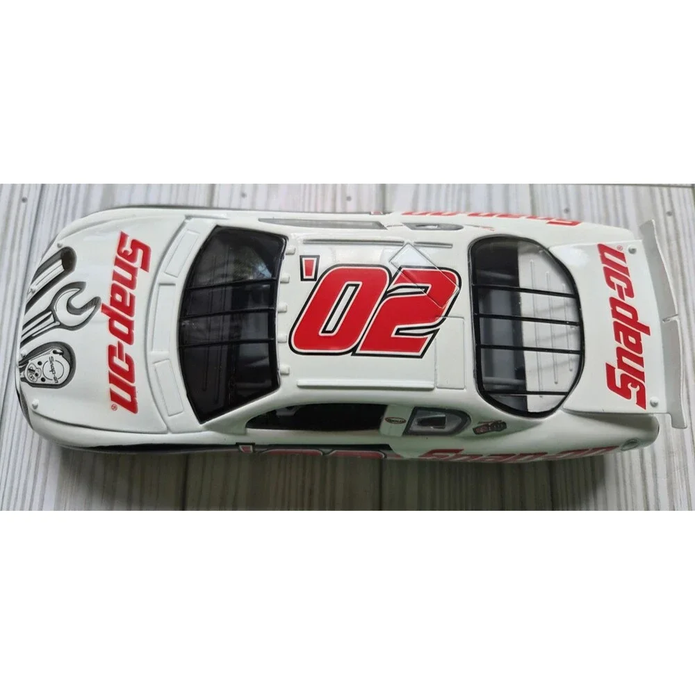 2002 Racing Champions Snap-on Tools #02 Chevy Monte Carlo 1:24 Diecast Car NIB